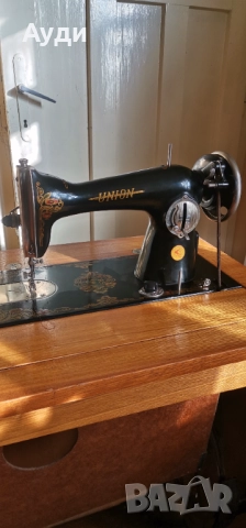 Стара шевна машина, снимка 4 - Антикварни и старинни предмети - 52298171