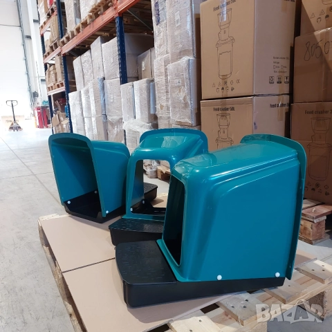 Гнезда за кокошки - комплект 5 броя / Наклонен полог за кокошки с колектор за яйца , снимка 9 - За птици - 52286342