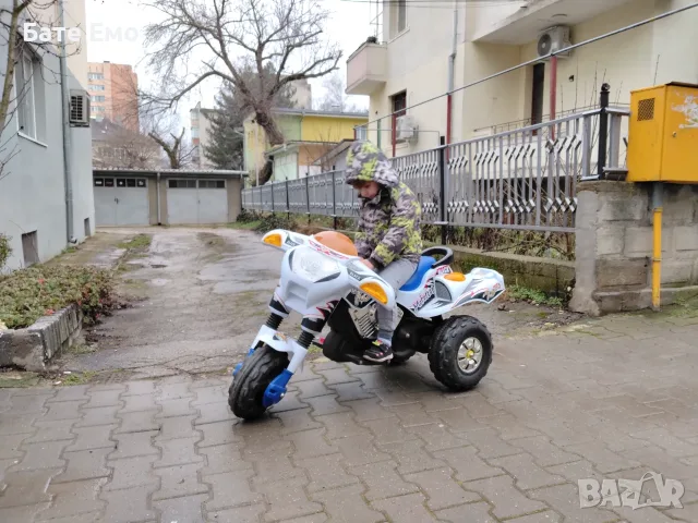 Мотор на аколоматор