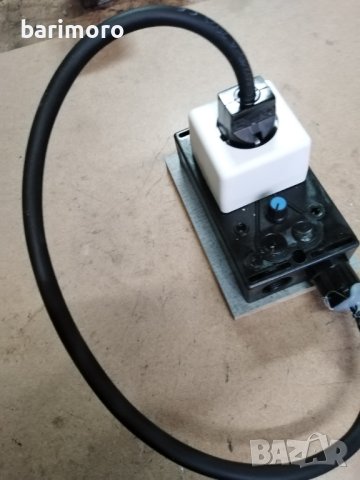 Регулатор на напрежение 2000 вата, снимка 7 - Други инструменти - 31023524