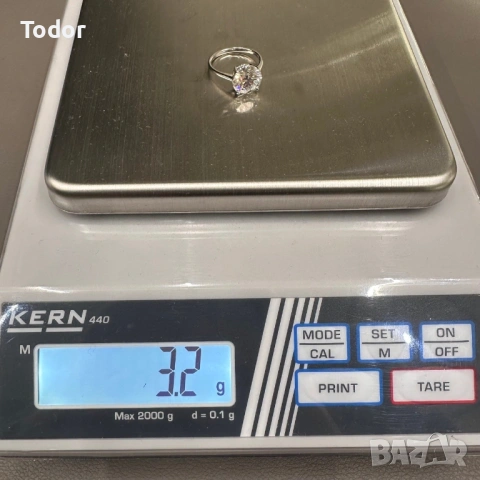 Годежен диамантен пръстен, снимка 4 - Пръстени - 53284664