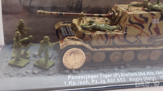 1:72 метален танк в дисплей с 10 войника, снимка 13 - Колекции - 44405017