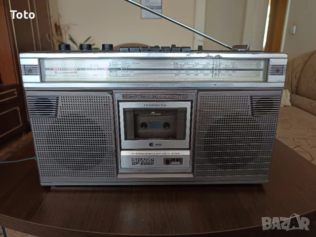 Радио касетофон SHАRP GF 6060, снимка 6 - Радиокасетофони, транзистори - 50950916