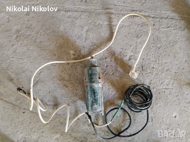 Продавам потапяща помпа 