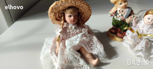 Малки керамични фигурки, снимка 3 - Антикварни и старинни предмети - 44631478