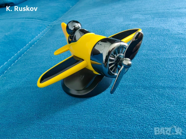 Соларен въртящ се самолет, снимка 2 - Други стоки за дома - 54090250