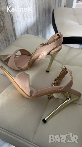 Сандали на ток, снимка 2 - Сандали - 44679593