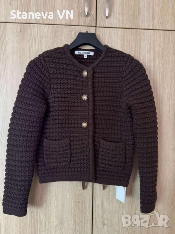 Нова стилна жилетка WALTER BAKER в шоколадов цвят.