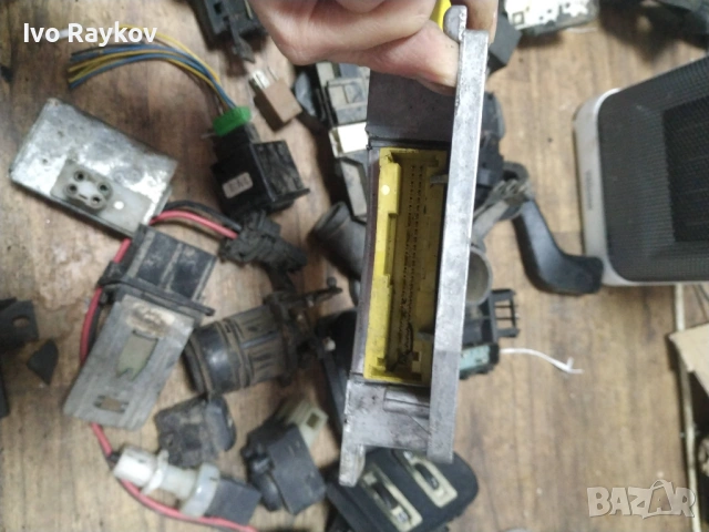 Airbag модул Opel Corsa C 2002г. 24439953 , снимка 2 - Части - 53102264