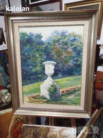 Градините на Монфорт. Масло на платно изобразяващо емблематична скулптура във Валенсия. Подписана ав