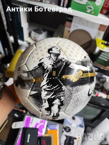 Футболна топка на Христо Стоичков , снимка 3 - Фен артикули - 51800464