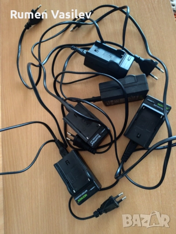 Продава:Зарядно у-во NEEWER за Sony NP-F Type, снимка 2 - Батерии, зарядни - 52581894