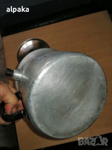 Продавам алуминиева млековарка 1.5литра от едно време, снимка 3 - Съдове за готвене - 40311910