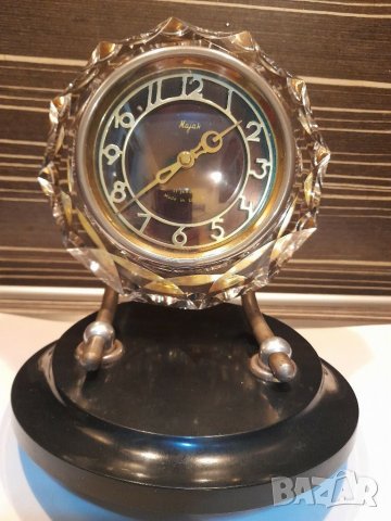 Стар механичен часовник-Маяк, снимка 2 - Антикварни и старинни предмети - 30991541