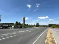 Отдава се под наем открита търговска площ-гр. Шумен, 5-ти км, с лице към главен път, снимка 1