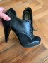 Страхотни обувки Roberto Botella, снимка 1 - Дамски обувки на ток - 36683953