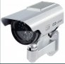Охранителна камера с LED червен индикатор - бутафорна (фалшива), снимка 3