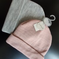 нов к-т 2 броя зимни шапки за момиче, снимка 2 - Шапки, шалове и ръкавици - 30221178