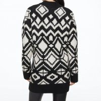 Пуловер нм намален, снимка 4 - Блузи с дълъг ръкав и пуловери - 39053262