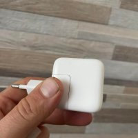 Захранващ адаптер (зарядно устройство) за Apple 10W USB, снимка 1 - Аксесоари за Apple - 39509793