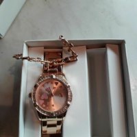 Ръчни часовници, снимка 10 - Дамски - 25114183