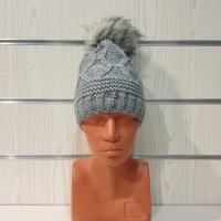 Нова зимна светлосива дамска шапка СилвърСтар с подплата плюш, снимка 6 - Шапки - 35510132