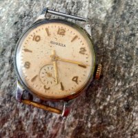 Колекционерски часовник Победа, работи отлично, снимка 2 - Антикварни и старинни предмети - 42598023