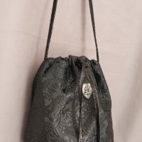 Дамска кожена чанта, снимка 5 - Чанти - 42429992