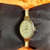 Стар дамски часовник , снимка 14 - Антикварни и старинни предмети - 42559129