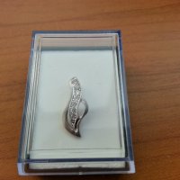Сребърна висулка медальон с циркони, снимка 3 - Антикварни и старинни предмети - 42770920