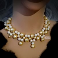 Официално колие от перли в златно и бяло. , снимка 1 - Колиета, медальони, синджири - 31983326