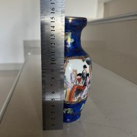 Китайска ваза с печат от порцелан, снимка 3 - Вази - 42434902