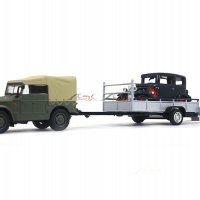Auto Transporter trailer ремарке за кола - мащаб 1:43 на Cararama моделът е нов в кутия, снимка 5 - Колекции - 36642304