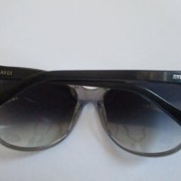 Слънчеви очила Trussardi, снимка 7 - Слънчеви и диоптрични очила - 44445672