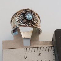 Стар дамски сребърен пръстен с аквамарин и малки бели сапфири, снимка 11 - Пръстени - 39350898