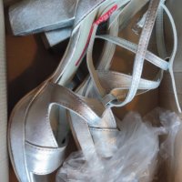 Официални сребристи обувки, снимка 2 - Дамски обувки на ток - 37389711