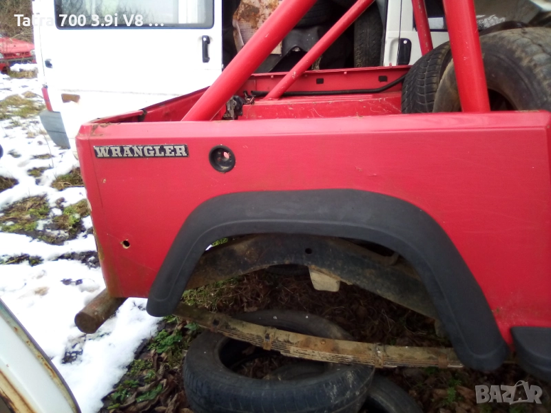 Wrangler Jeep 4.2Карбуратор,6цилиндров:Части,Джанти,Гуми.JEEP Cherokee 2.1td/4.0i/5.2i На Части , снимка 1