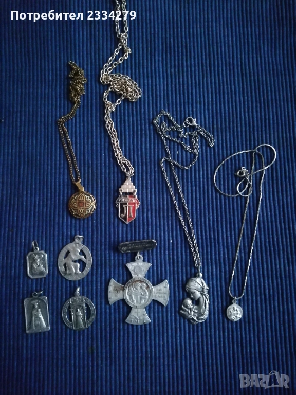 Стари медальони, медали, висулки Италия, Испания. , снимка 1