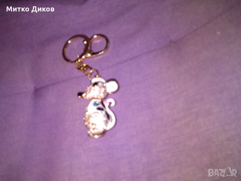 Ключодържател метален луксозен - мишле с инкрустирани камъни-2020 година на плъха, снимка 1