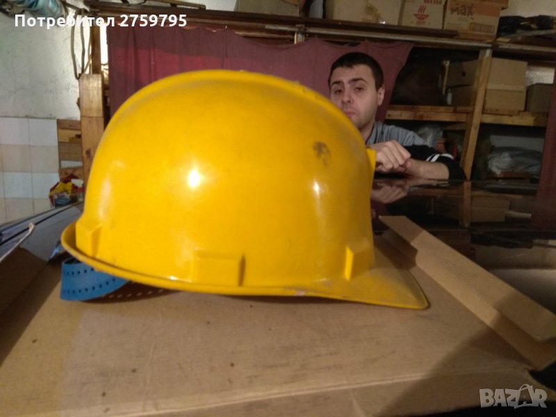 Строителна предпазна каска по безопасни условия на труд, снимка 1