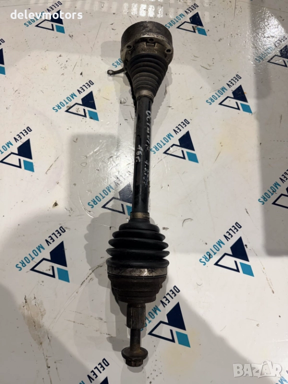 1K0407271BK лява полуоска от Skoda Octavia 1.2 TSI, 110 ph, 6sp, engine CYVB, 2015g., 51 000 km, снимка 1