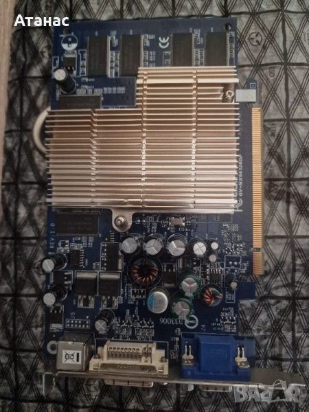 3 броя видеокарти GeForce 6600 - колекционерски или ретро гейминг, снимка 1