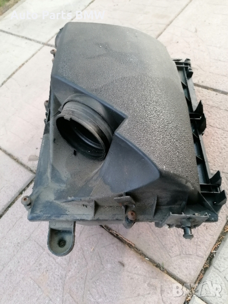 Кутия въздушен филтър Opel Vectra C 2.2 DTi 
Филтърна кутия Опел Вектра 2.2 ДТИ, снимка 1