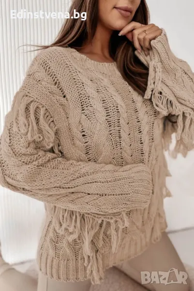 Дамски пуловер в бежов цвят с ефектна плетка, снимка 1
