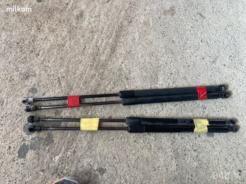 Амортисьорчета заден капак мерцедес ц класа комби, снимка 1
