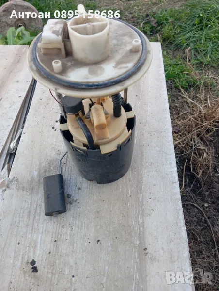 бензинова помпа с кошница и нивомер  за Фиат Пунто , снимка 1