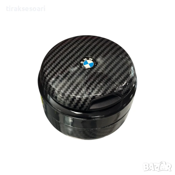 Луксозен пепелник BMW с LED светлина – карбон гланц дизайн за кола, снимка 1