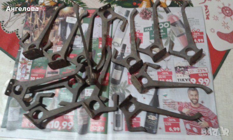 Бронзови закачалки, снимка 1