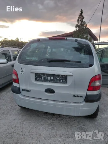 Renault Scenic 2000, снимка 10 - Автомобили и джипове - 56061158