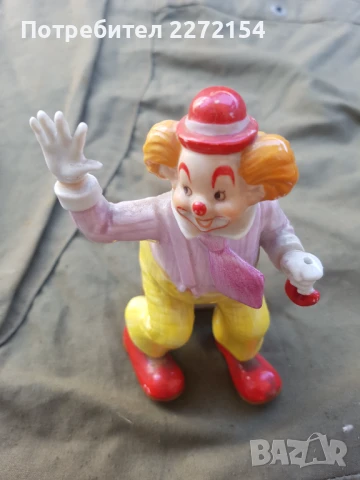 Порцеланова статуетка фигурка Клоун 2